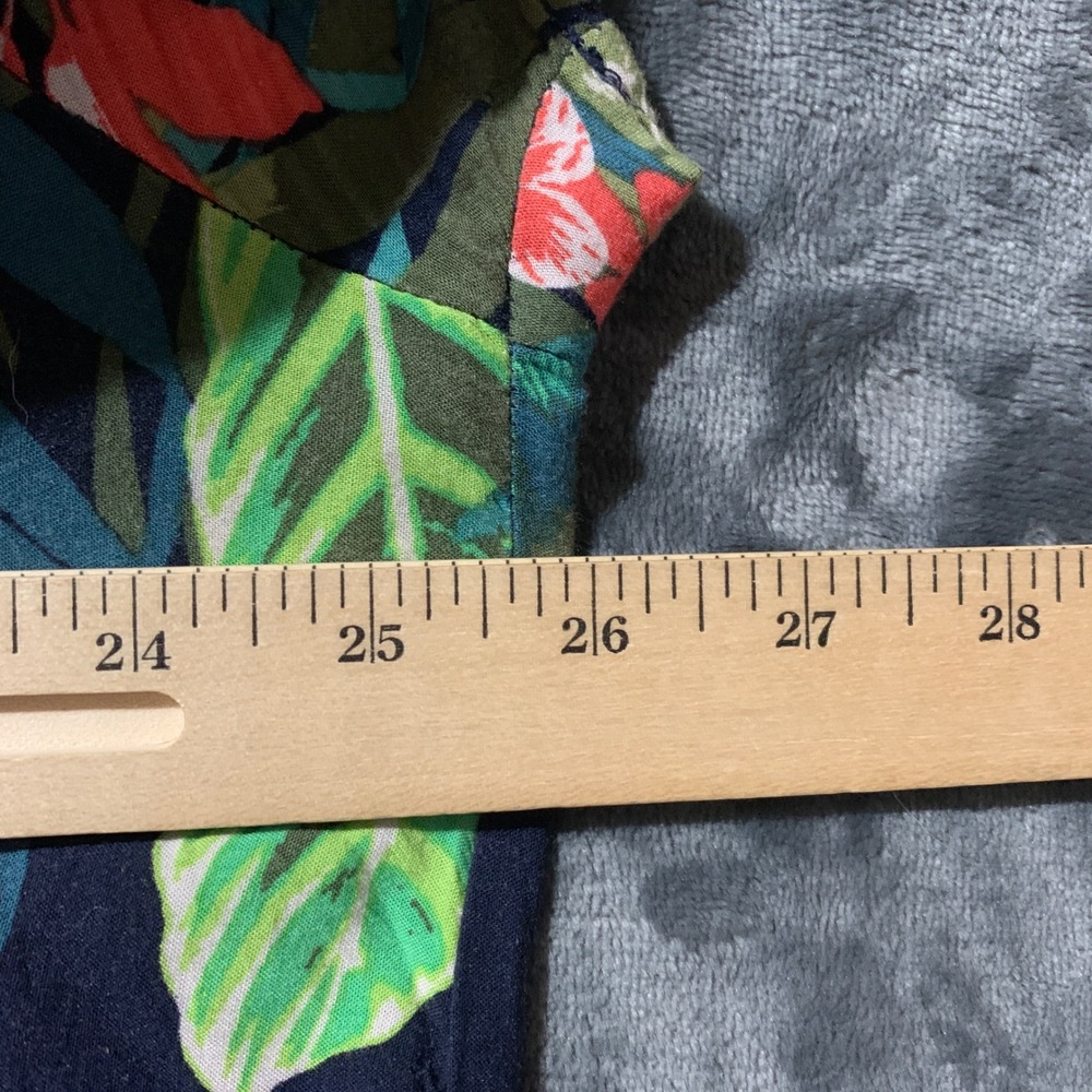 Old Navy Blouse Womens XXL Pretty Co Black Print Navy Blue Tropical Floral EUC - Picture 11 of 13